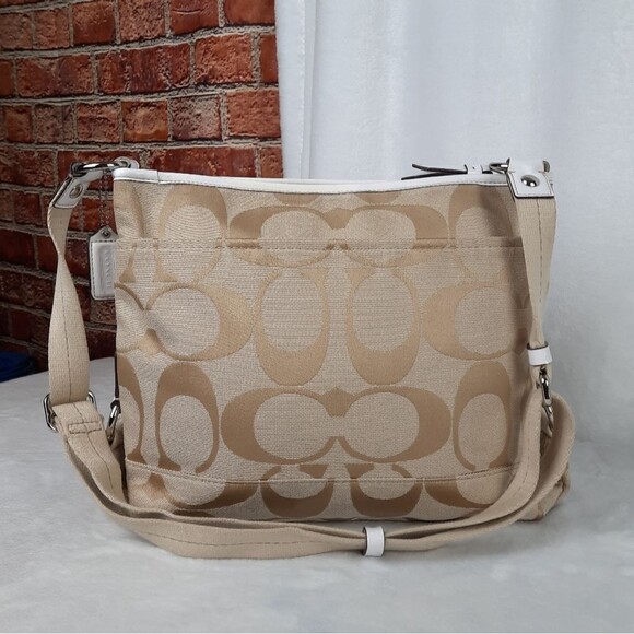 Coach Elegant Tan And White Signature Shoulder Bag - Picture 5 of 14